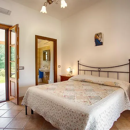Agriturismo La Sosta Di Annibale Туоро-суль-Тразимено